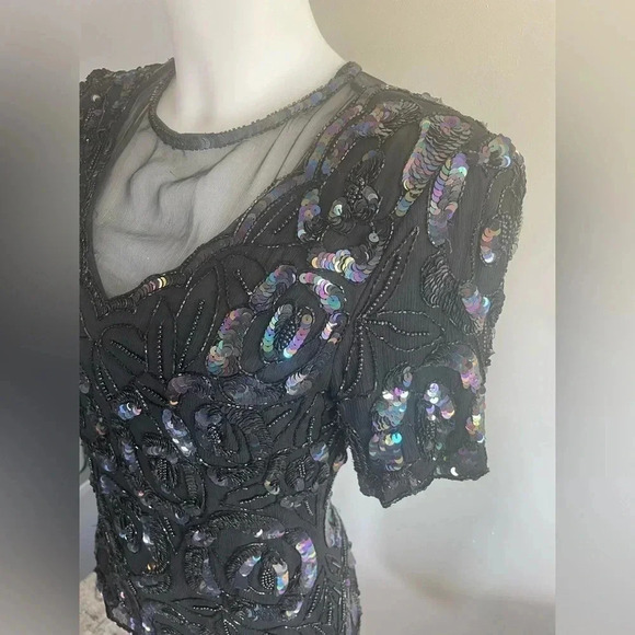 VTG 80’s Laurence Kazar Black Silk Rainbow Iridescent Sequin Rose Mesh Top M 176 - Picture 2 of 15